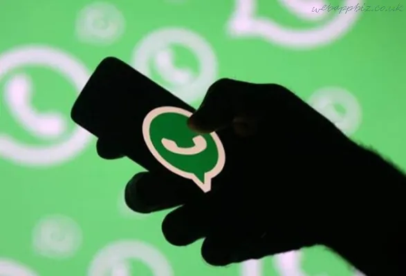 Как да изпращате WhatsApp чатове до много хора наведнъж